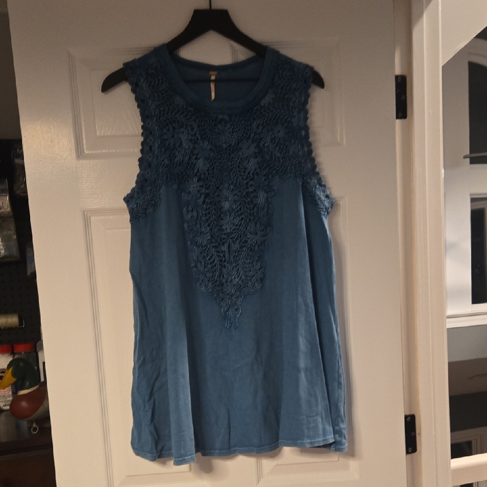 Elegant Lace Blue Dress